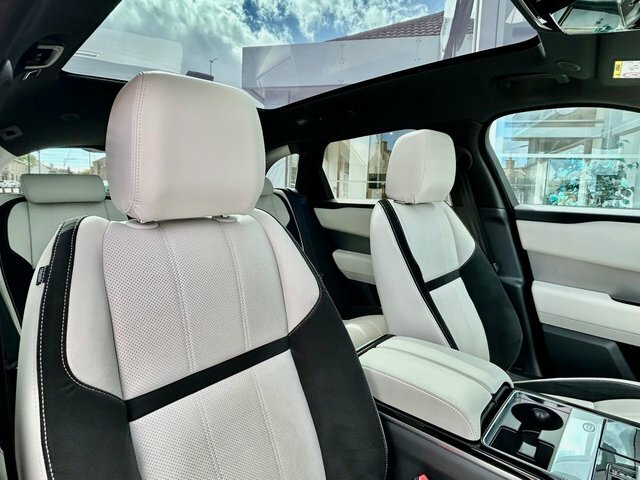 Land Rover Range Rover Velar 2.0 P400e 17.1Kwh R-dynamic Black #2