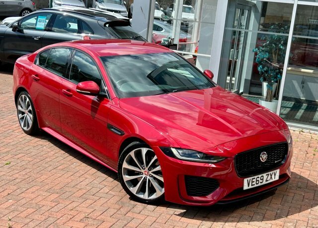 Jaguar XE 2.0 P250i R-dynamic Se Red #5