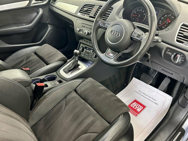 Audi Q3 2.0 Tfsi S Line Silver #2
