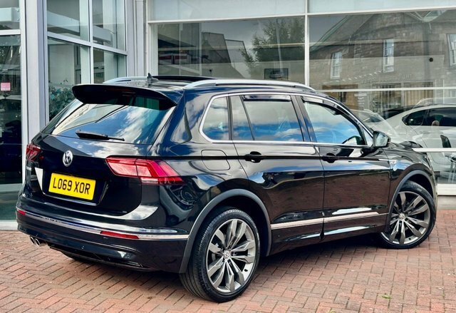 Volkswagen Tiguan 2.0 Tdi R-line Tech Black #3