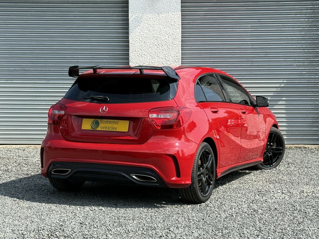 Mercedes-Benz A Class 2.1 A200d Amg Line 2016 PL16MYJ Red #3