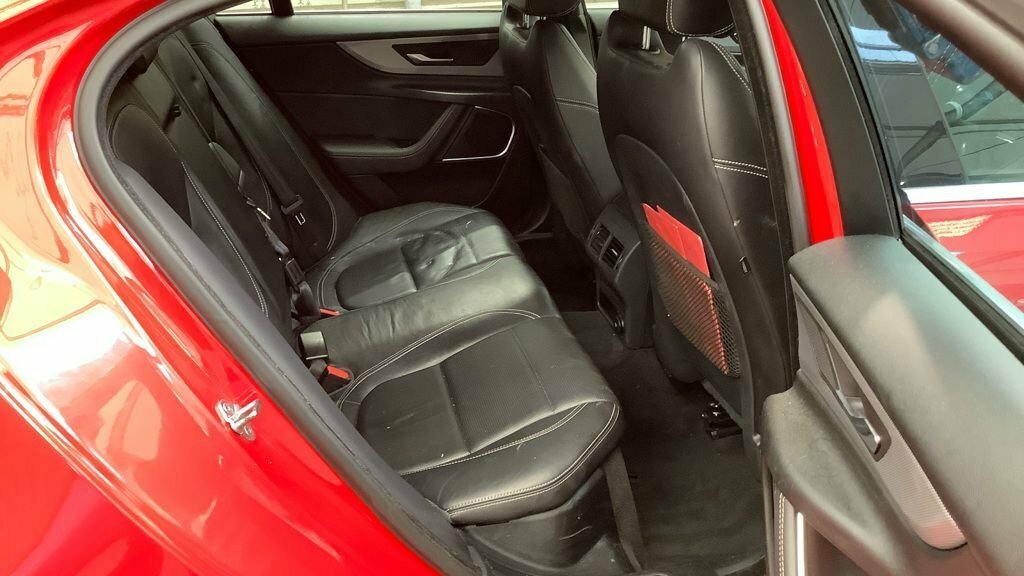 Jaguar XE 2L R-dynamic S Red #2