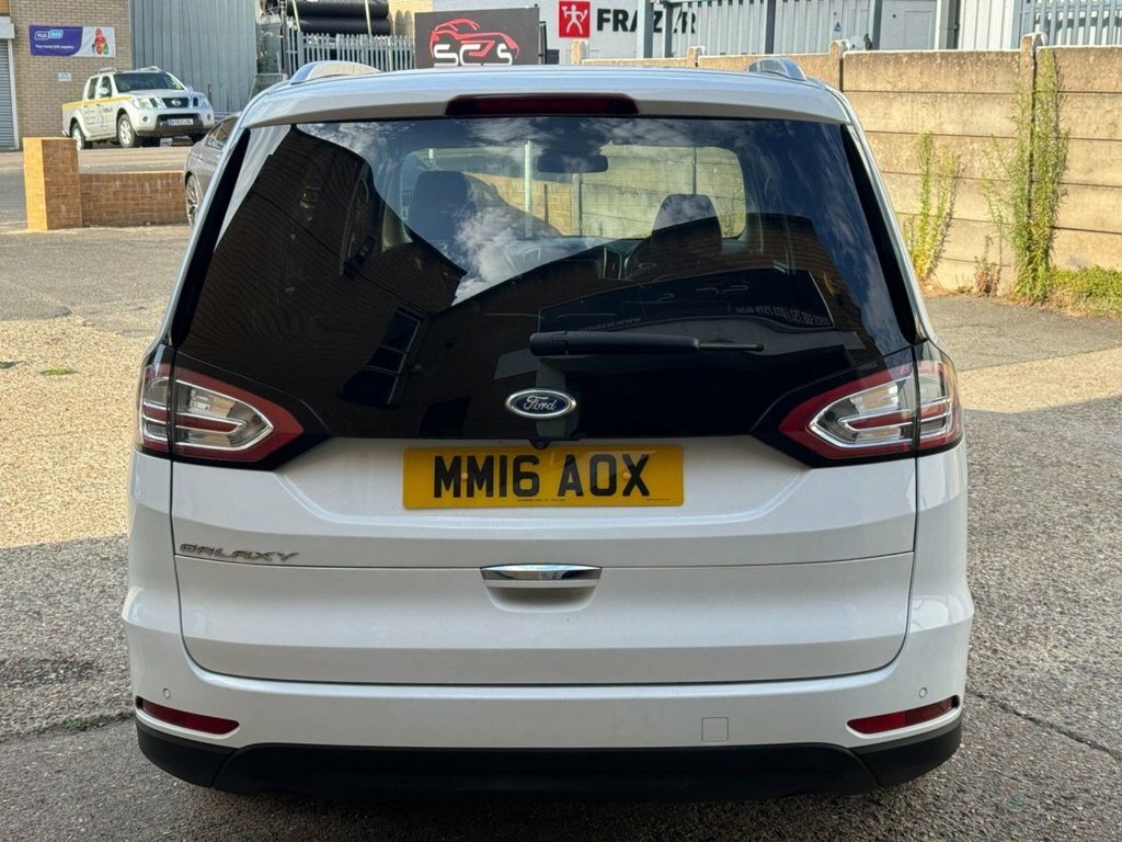 Ford Galaxy 2L Titanium X White #5