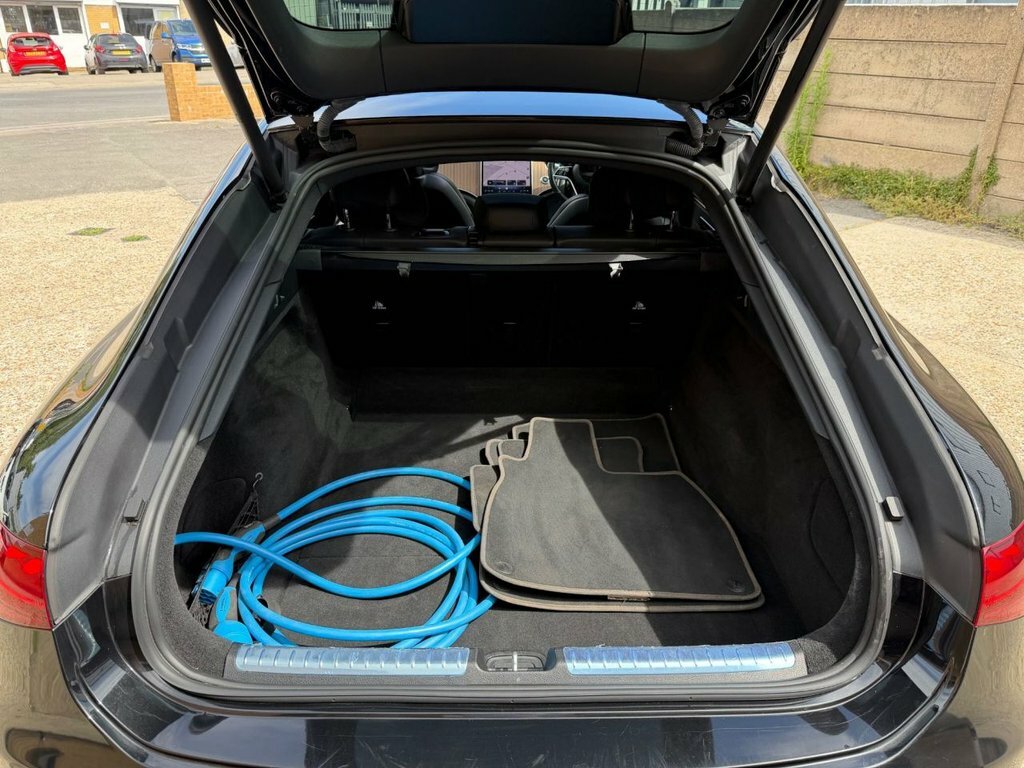 Mercedes-Benz EQS 53 4Matic 484Kw Night Ed 108Kwh Blue #8