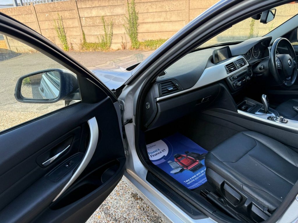 BMW 3 Series 320I Xdrive Se Step Silver #19