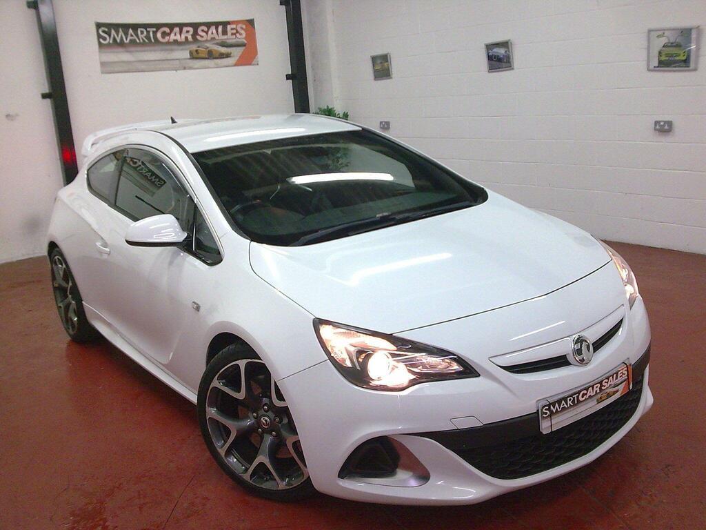 Vauxhall Astra GTC Sri Cdti Ss Black #23
