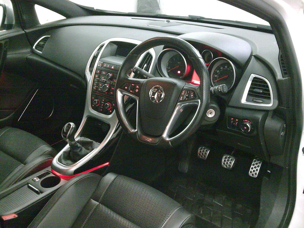 Vauxhall Astra GTC Sri Cdti Ss Black #15