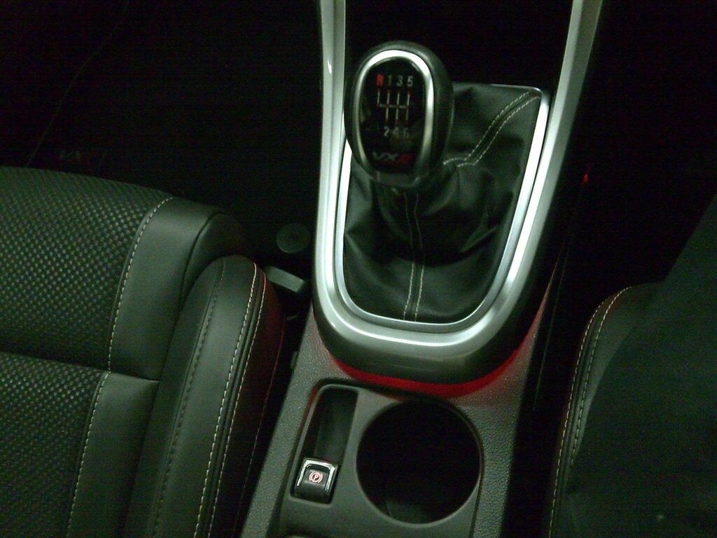 Vauxhall Astra GTC Sri Cdti Ss Black #16