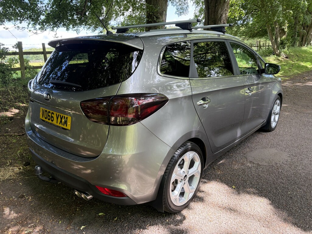 Kia Carens Mpv 1.7 Crdi 2 2016 Silver #5