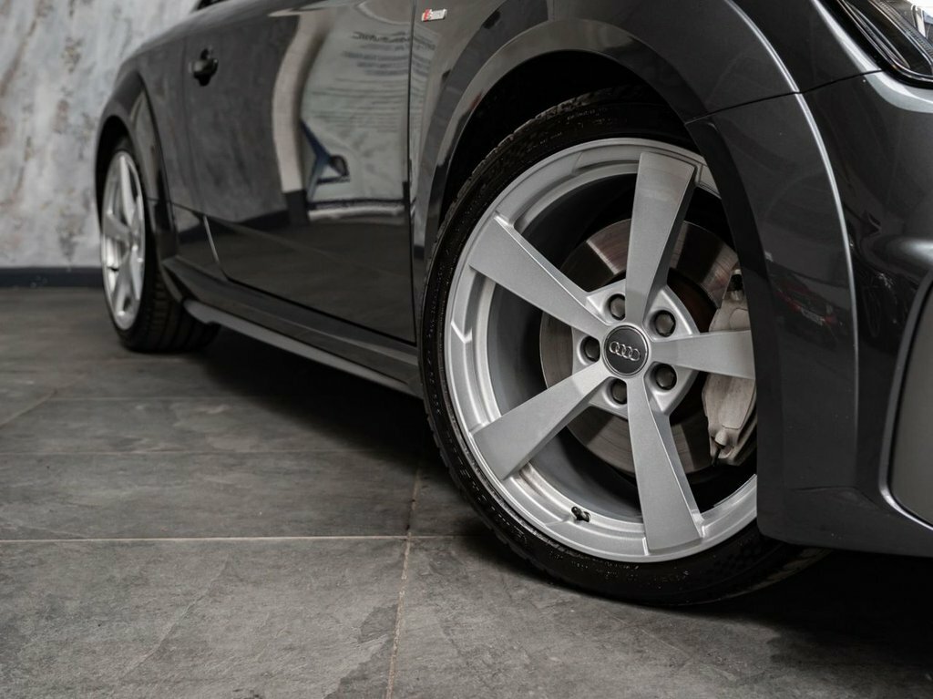 Audi TT 2L S Line EX19XYB Grey #5