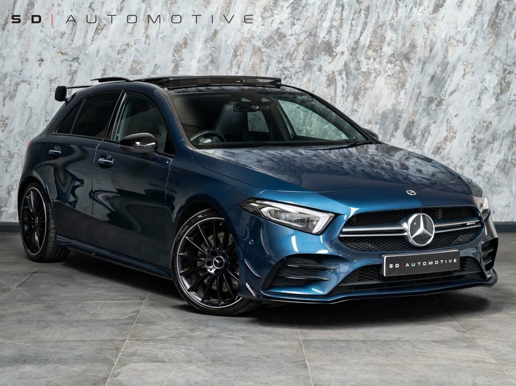 Mercedes-Benz A Class 2L Amg Edition Blue