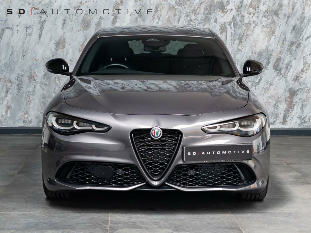 Alfa Romeo Giulia 2L Sprint Grey #2