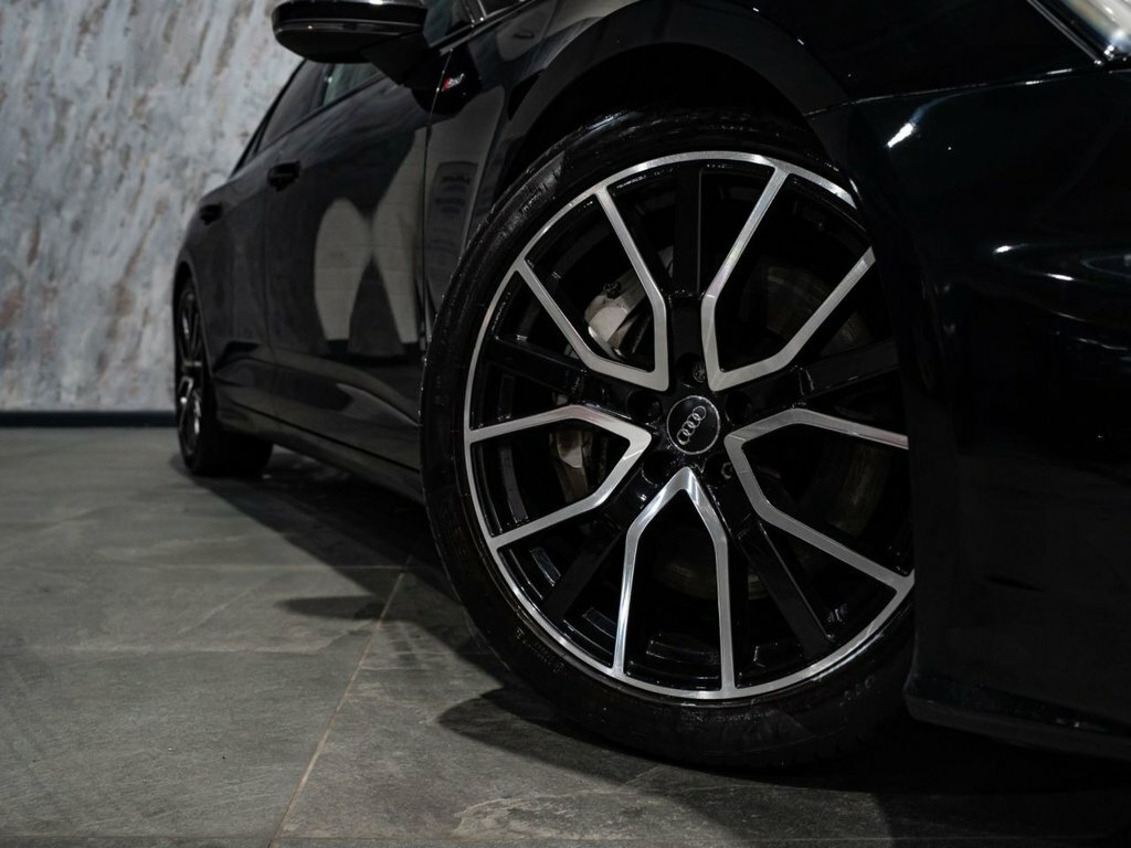 Audi A6 Saloon 3L Black Edition Black #5