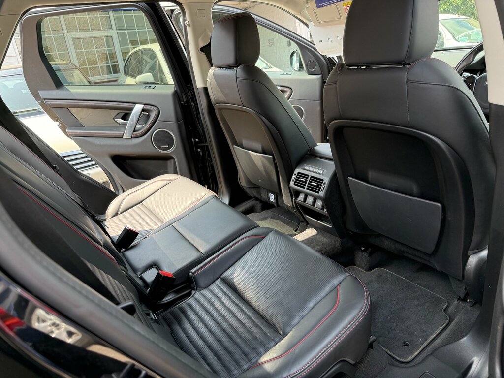 Land Rover Discovery Sport 2.0 D180 Mhev R-dynamic Hse Suv 4W RX70EZW Black #6