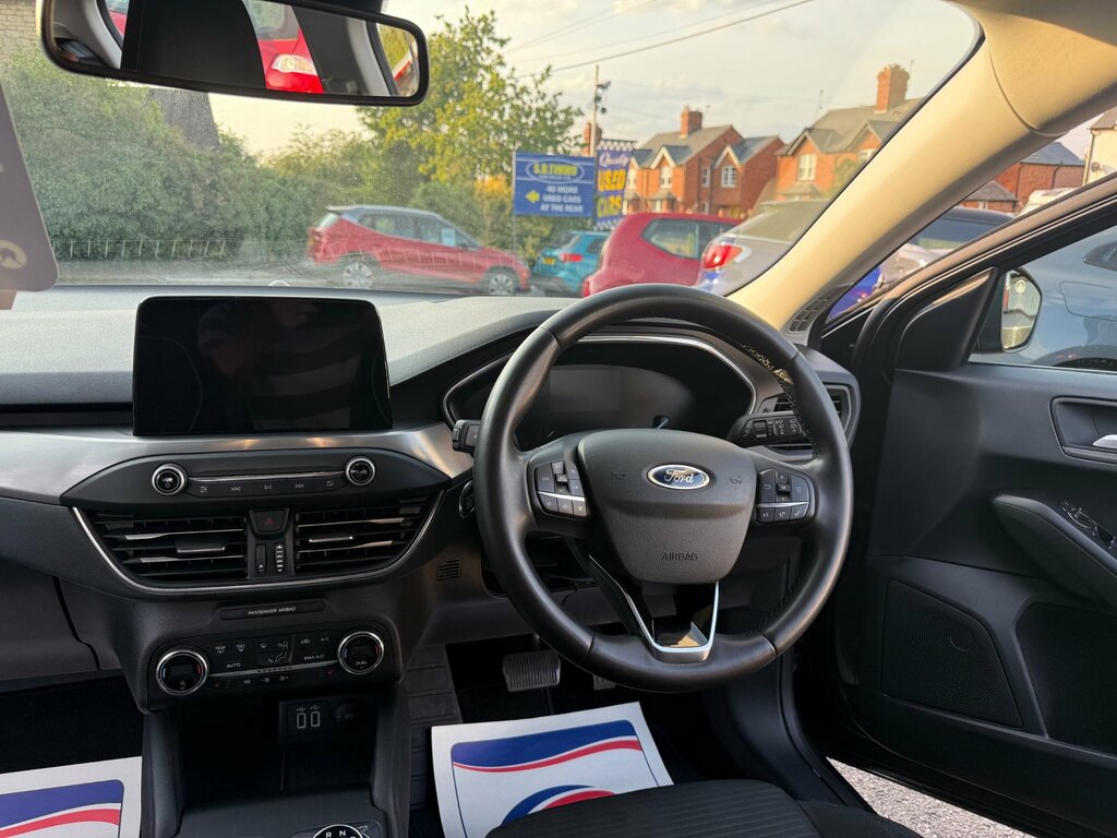 Ford Focus 1.0 St-line X Edition Mhev 153 Bhp White #12