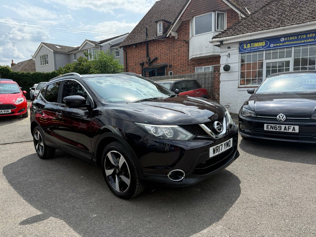 Nissan Qashqai 1.2 Dig-t N-vision Suv 2Wd Euro Black