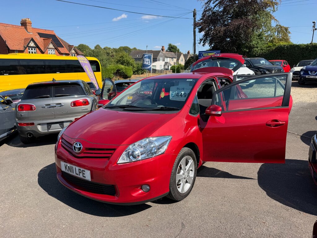 Toyota Auris 1.6 V-matic Tr Multimode Euro 5 Black #9