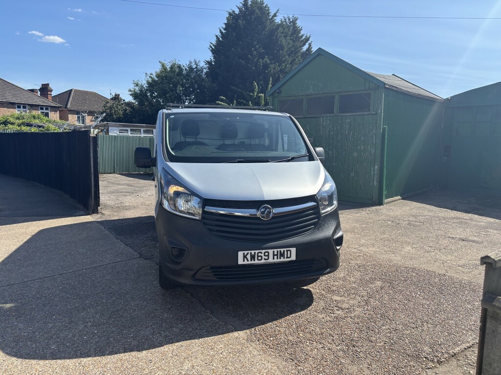 Vauxhall Vivaro 1.6 Cdti 2700 Silver