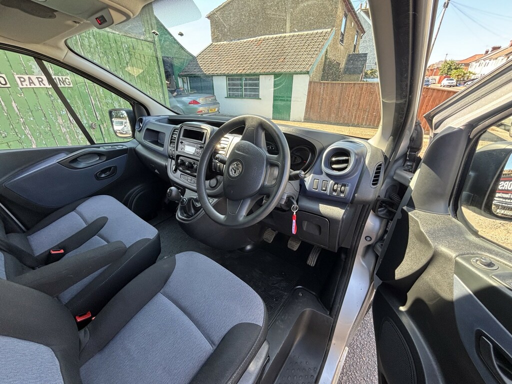 Vauxhall Vivaro 2.9T 1.6 Cdti Biturbo 125 Bhp L2 Long Sportive 1 Black #8