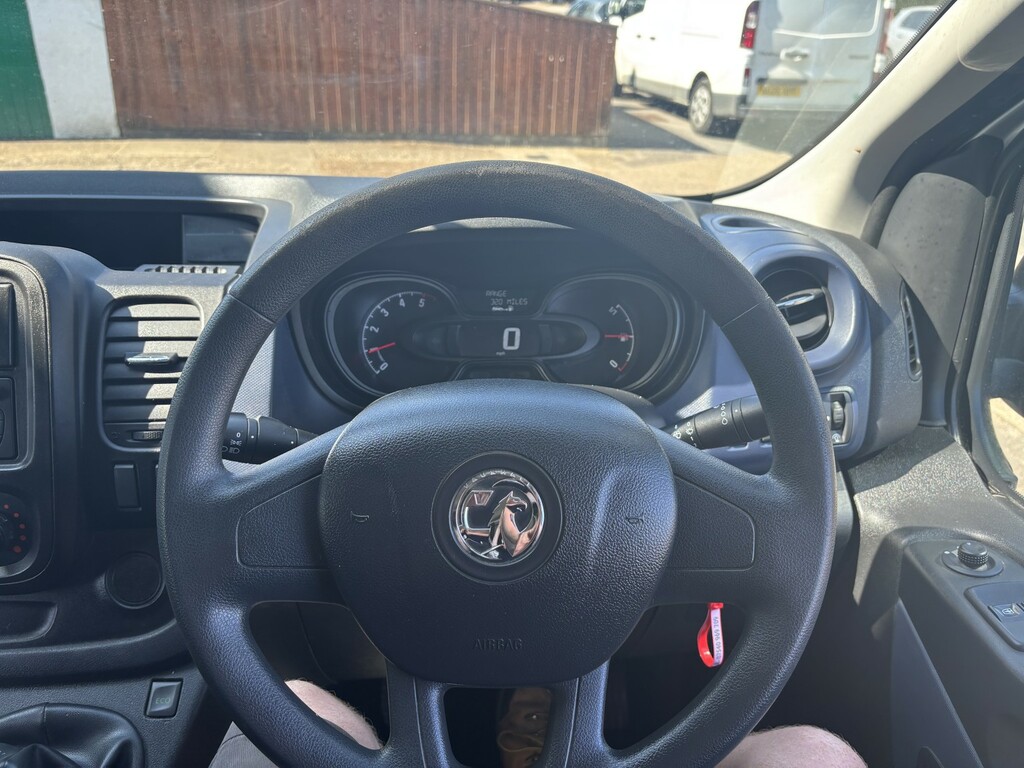 Vauxhall Vivaro 2.9T 1.6 Cdti Biturbo 125 Bhp L2 Long Sportive 1 Black #9