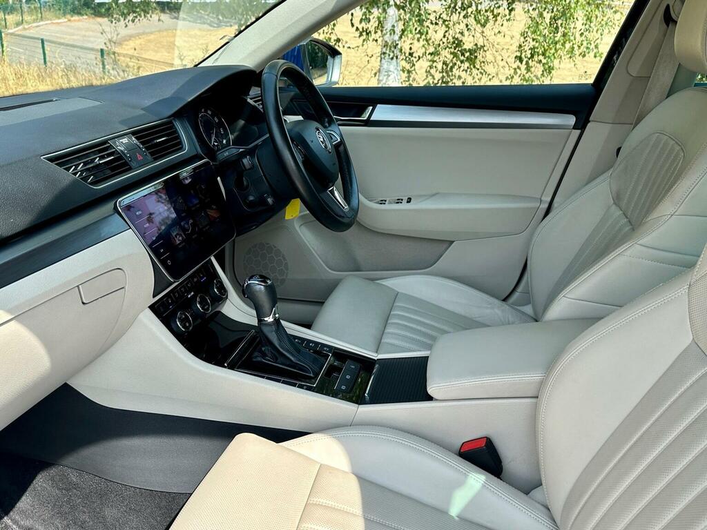 Skoda Superb Estate Red #28