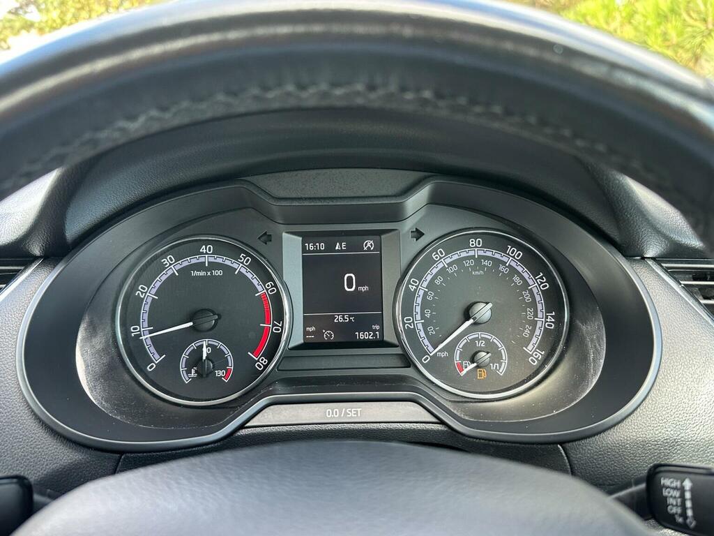 Skoda Octavia 1.6 Tdi Cr Se L Grey #22