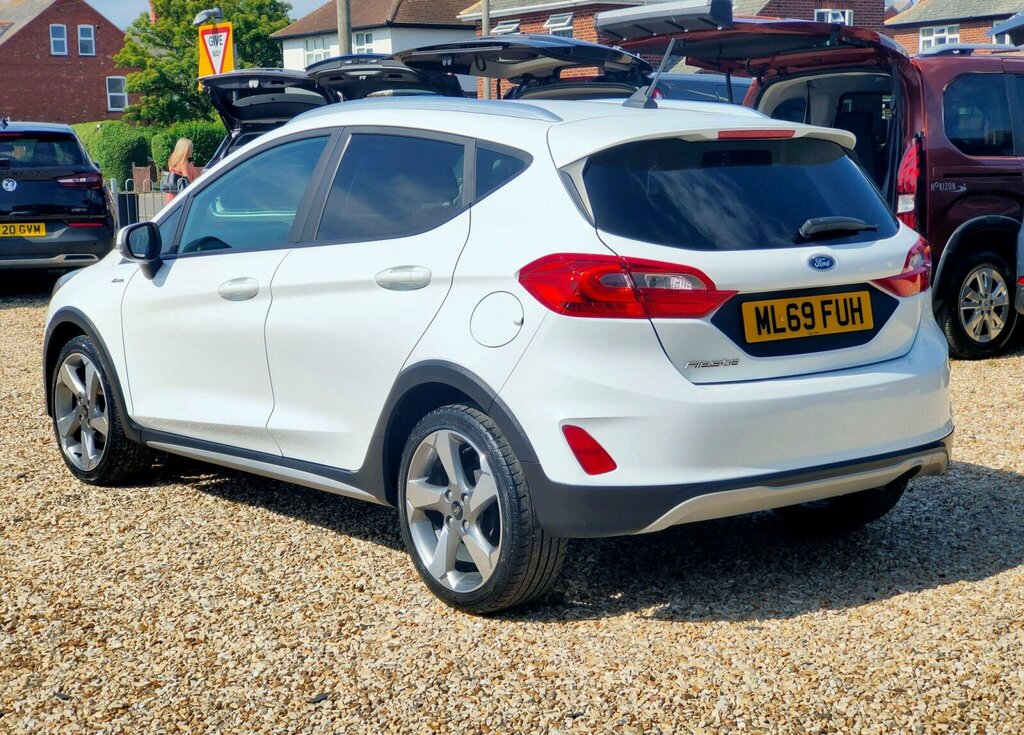 Ford Fiesta 1.0T Ecoboost Active 1 Euro 6 Ss ML69FUH #3