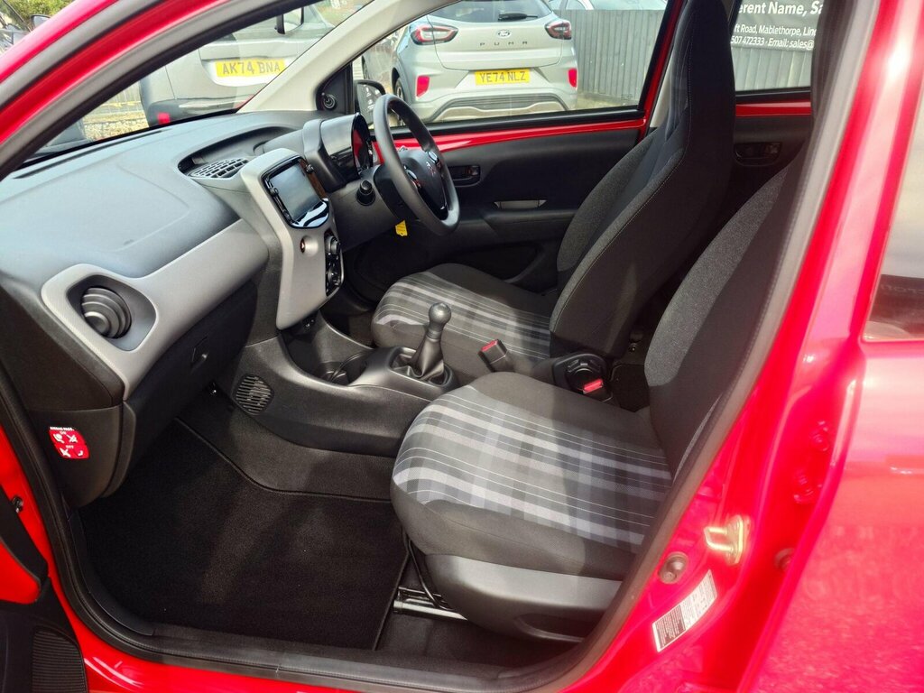 Peugeot 108 1.0 Allure Euro 6 Ss #13