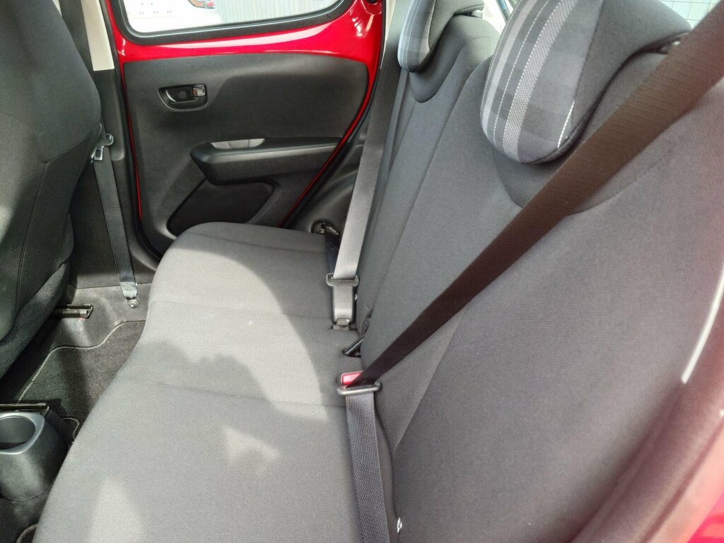 Peugeot 108 1.0 Allure Euro 6 Ss #18