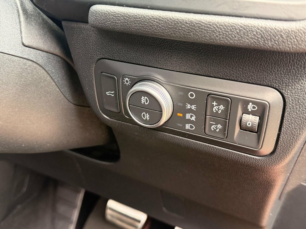 Ford Kuga 2.5 Phev St-line X Edition Cvt Silver #29