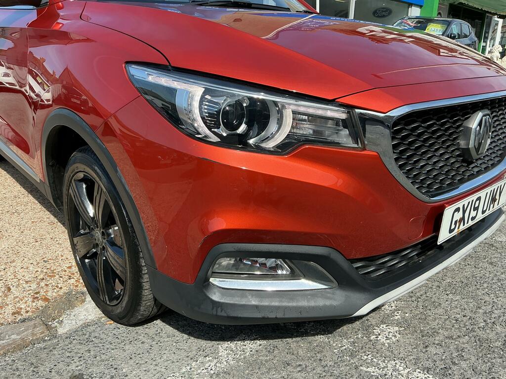 MG ZS 1.0 T-gdi Exclusive Suv Euro 6 11 GX19UMY Orange #2