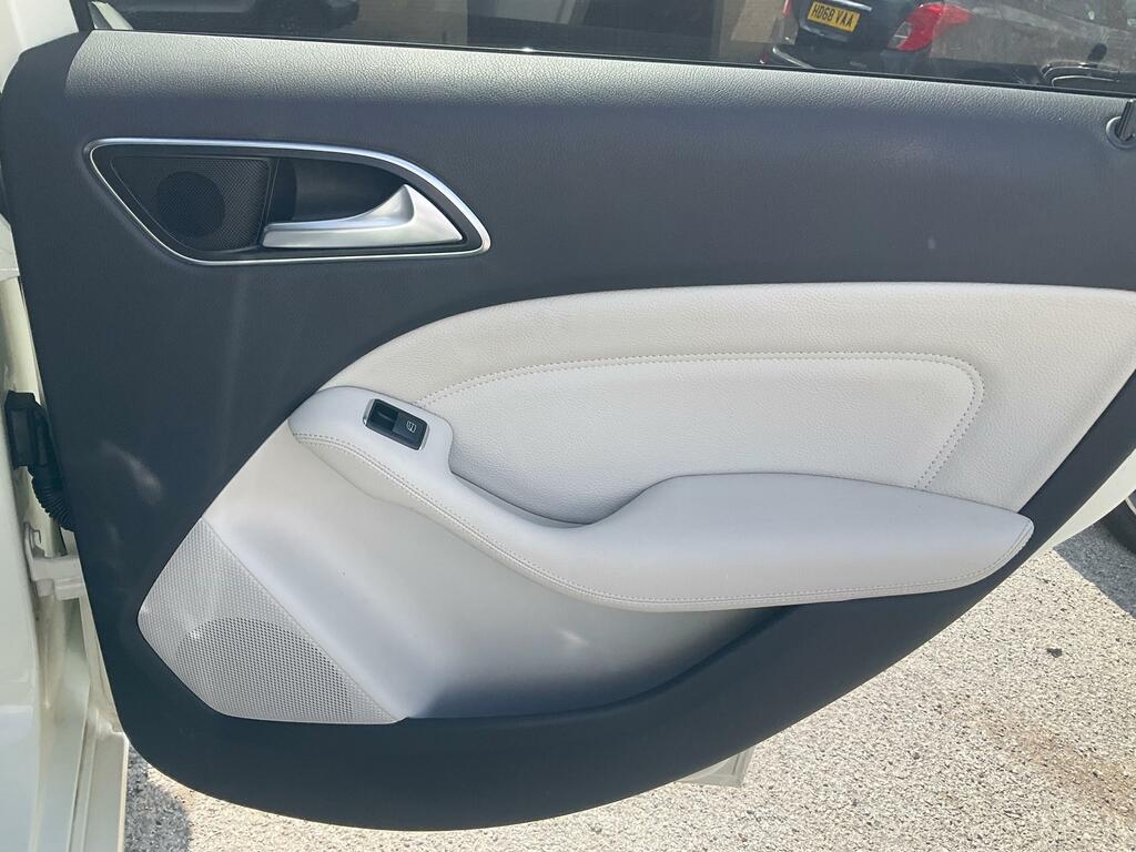 Mercedes-Benz B Class 1.6 B200 Blueefficiency Sport 7G-dct Euro 5 Ss White #26