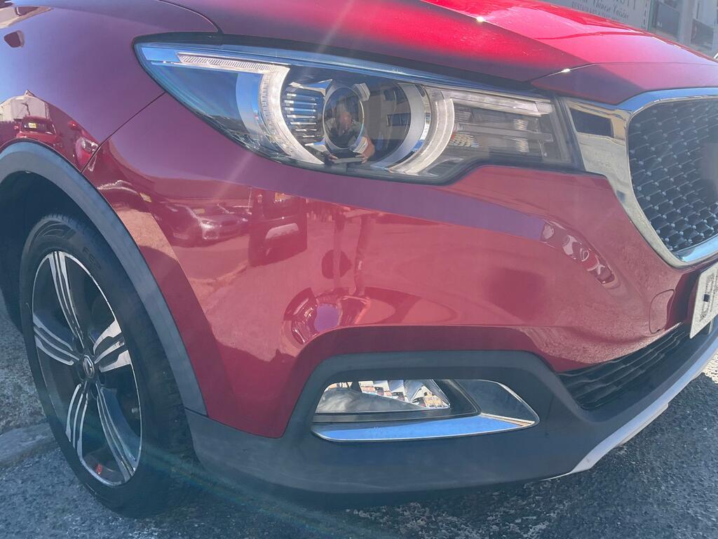 MG ZS 1.5 Vti-tech Exclusive Suv Euro Red #2