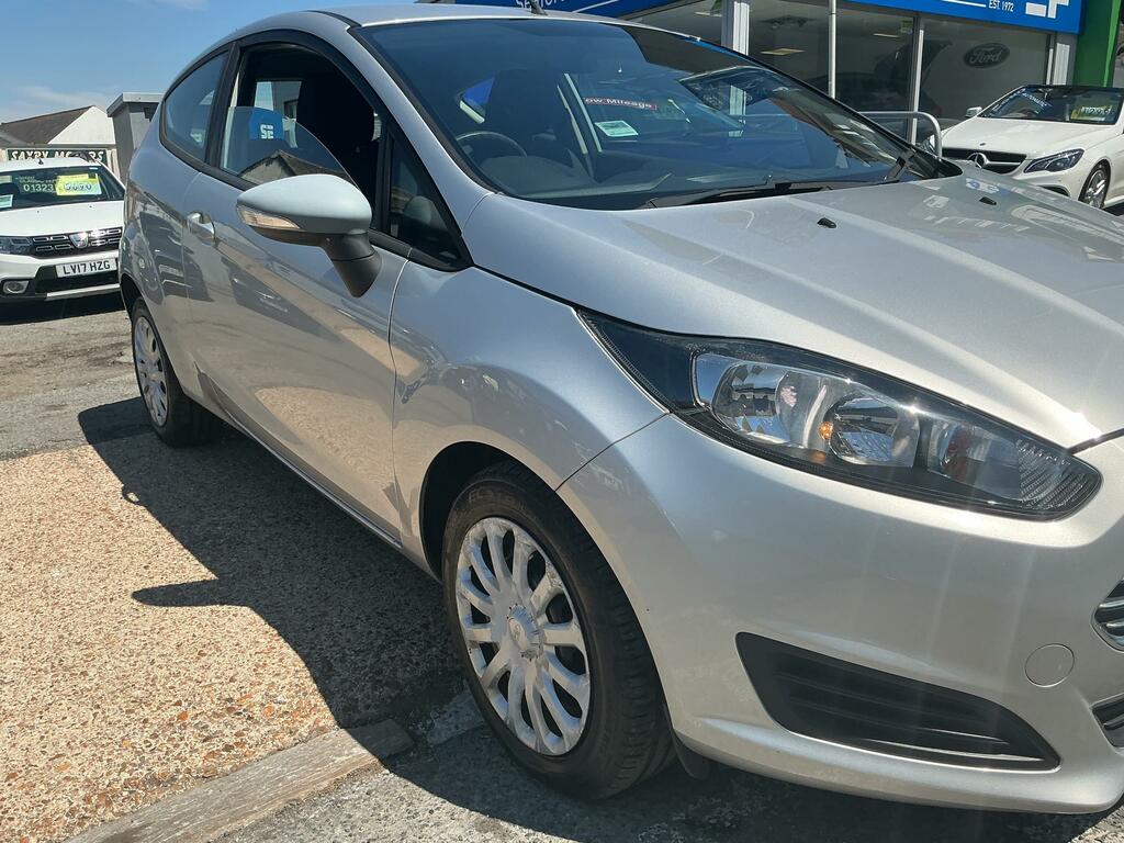 Ford Fiesta 1.5 Tdci Style Hatchback Euro 5 Silver #3