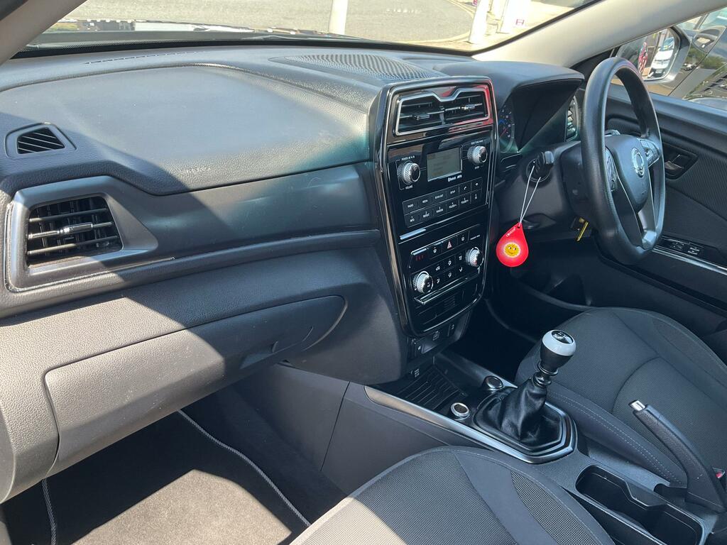 SsangYong Tivoli 1.5P Ultimate Nav Suv Euro 6 Ss Grey #35