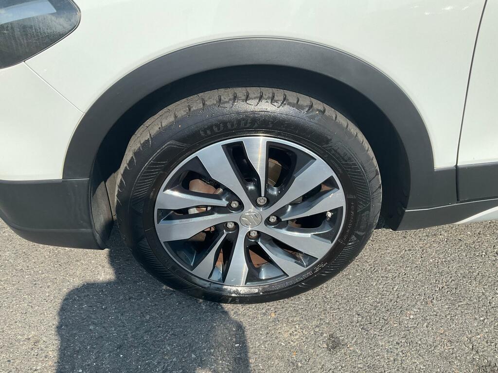 Suzuki SX4 S Cross Hatchback Blue #17