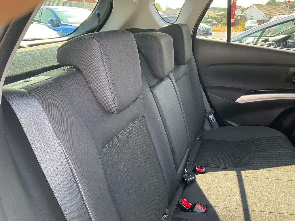 Suzuki SX4 S Cross Hatchback Blue #28