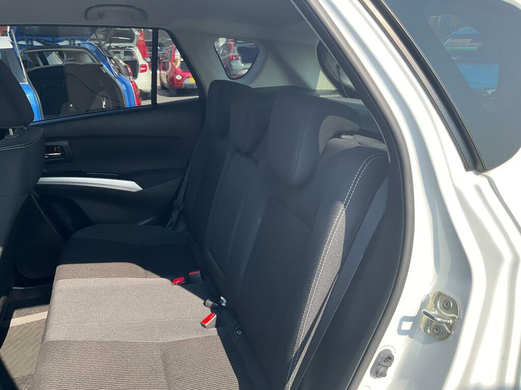 Suzuki SX4 S Cross Hatchback Blue #32