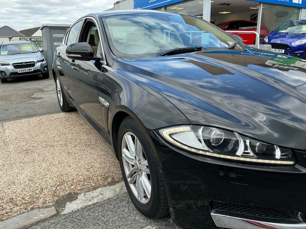 Jaguar XF 2.2D Se Business Saloon Euro 5 S Black #3