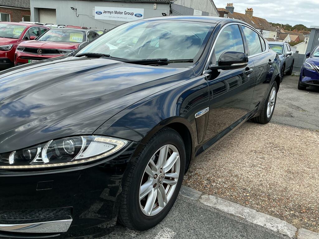 Jaguar XF 2.2 D Premium Gold #18