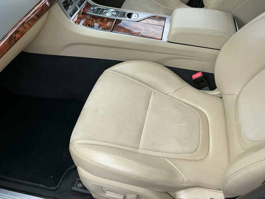 Jaguar XF 2.2 D Premium Gold #37
