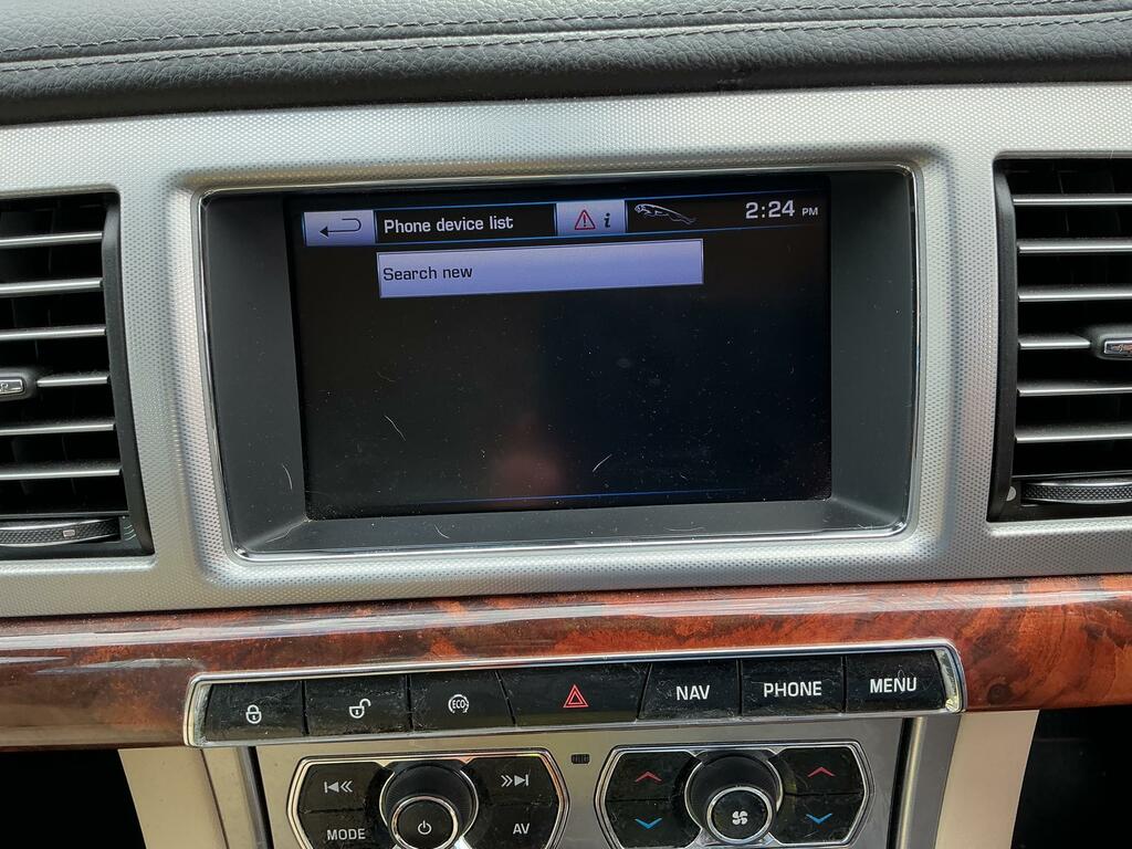 Jaguar XF 2.2 D Premium Gold #44