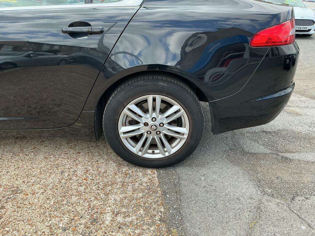 Jaguar XF 2.2 D Premium Gold #12