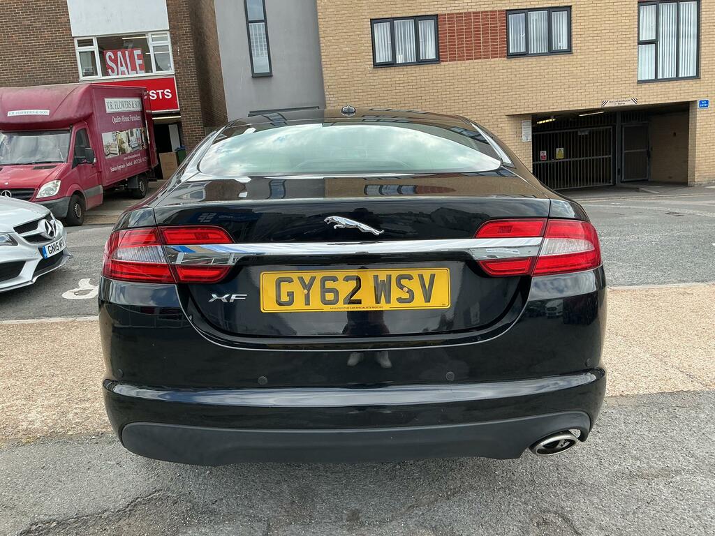 Jaguar XF 2.2 D Premium Gold #8