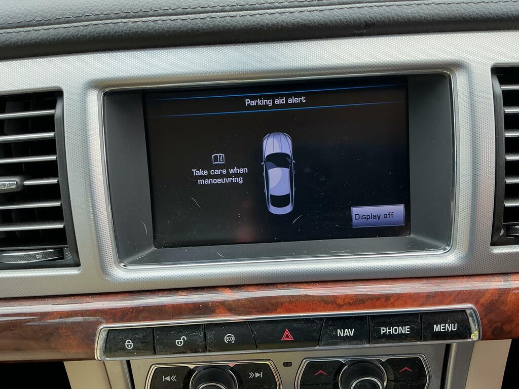 Jaguar XF 2.2 D Premium Gold #43