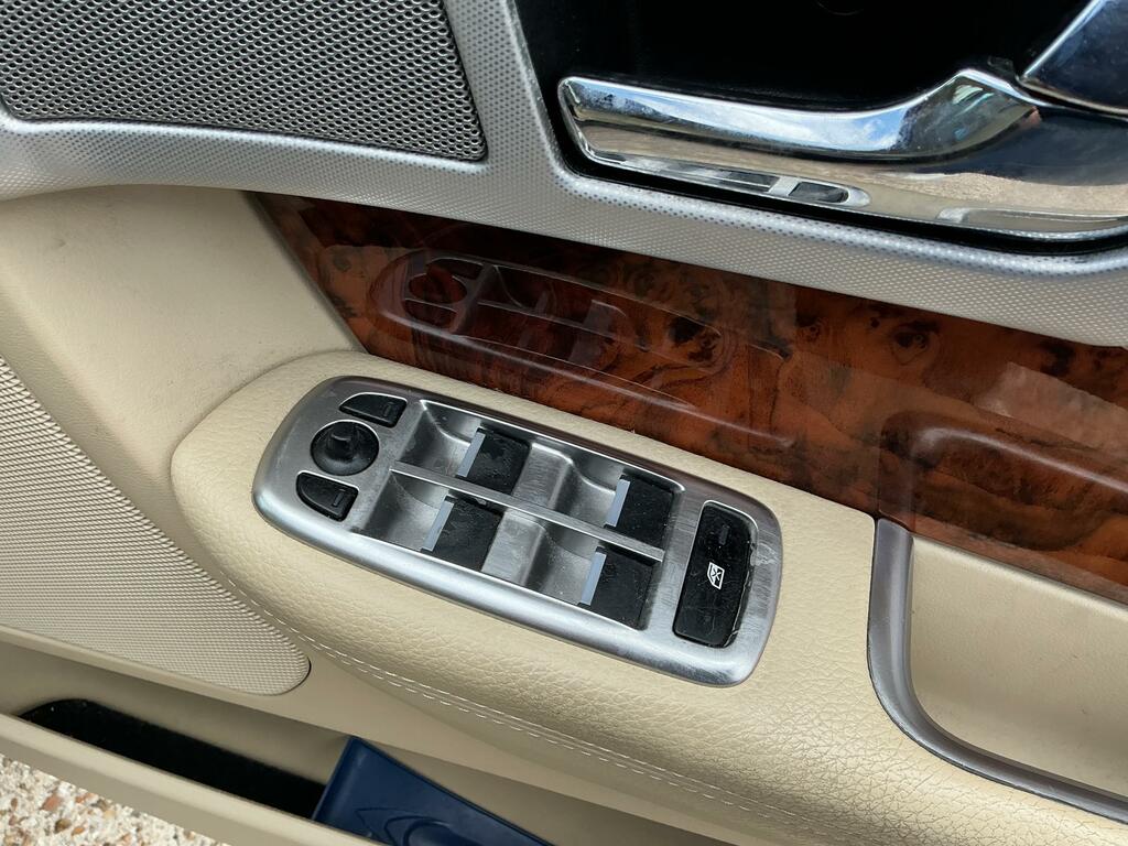 Jaguar XF 2.2 D Premium Gold #24