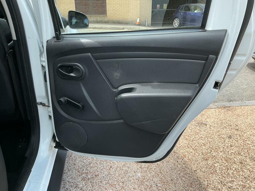 Dacia Duster 1.5 Dci Laureate 4Wd Rare 4Wd Duster In Great C Grey #34