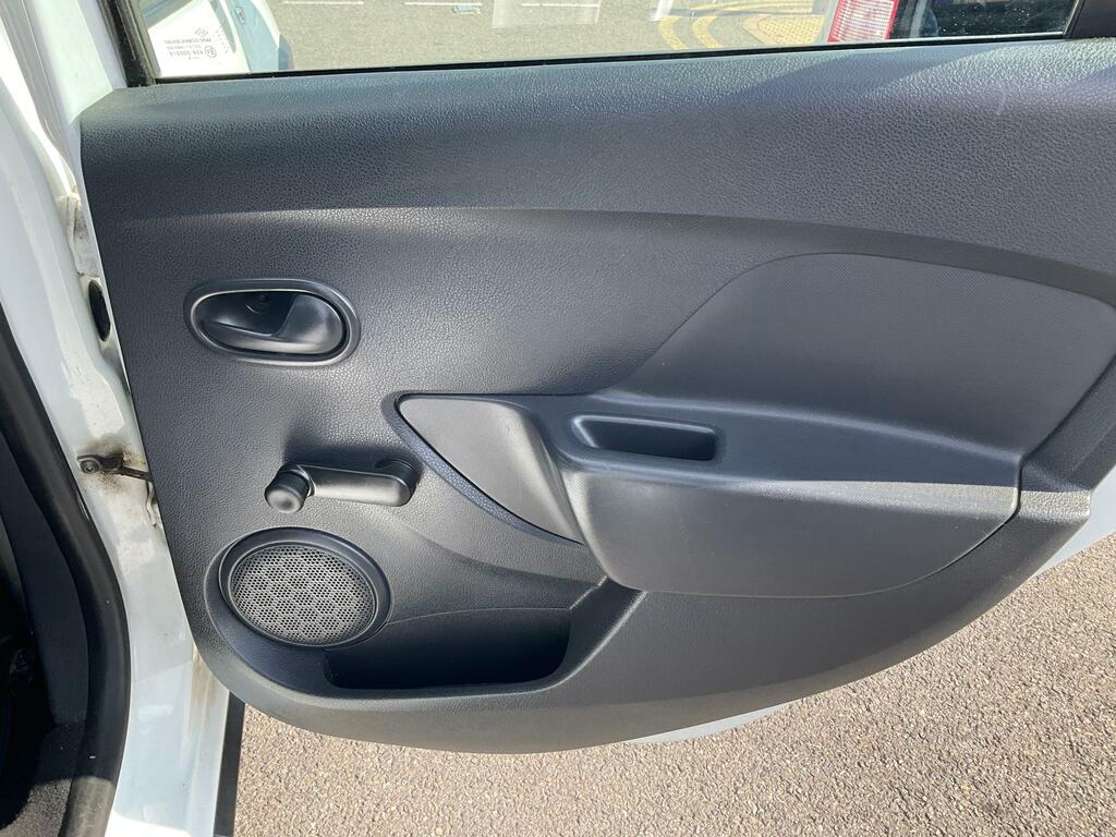 Dacia Sandero 0.9 Tce Laureate Start Stop Beige #25