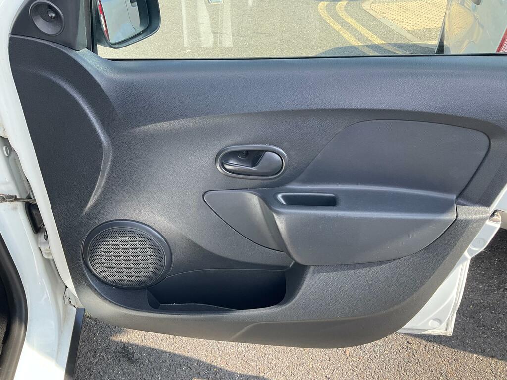 Dacia Sandero 0.9 Tce Laureate Start Stop Beige #22