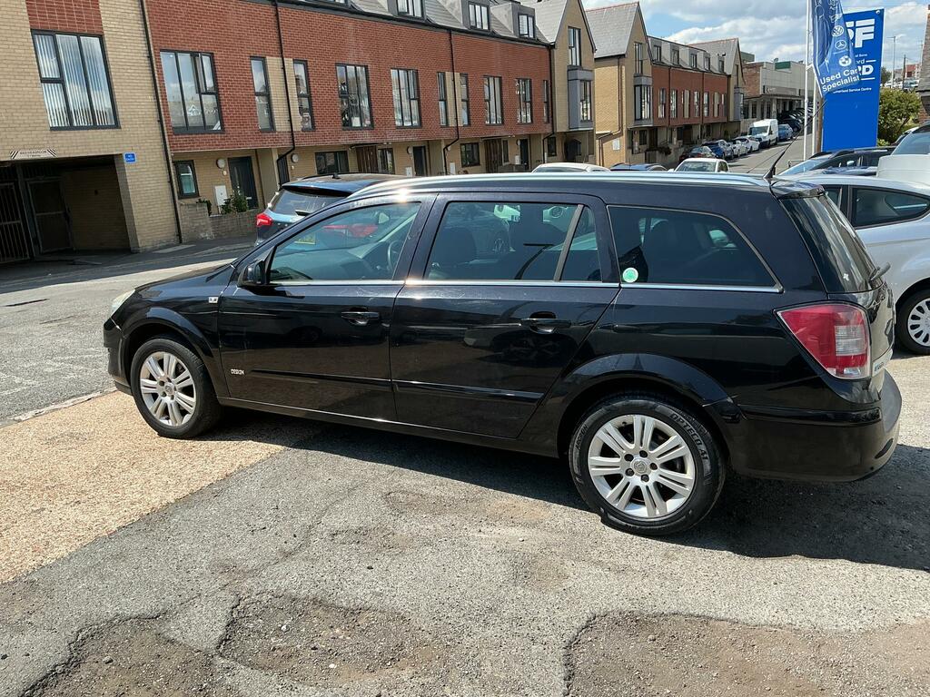 Vauxhall Astra 1.4I 16V Club #14